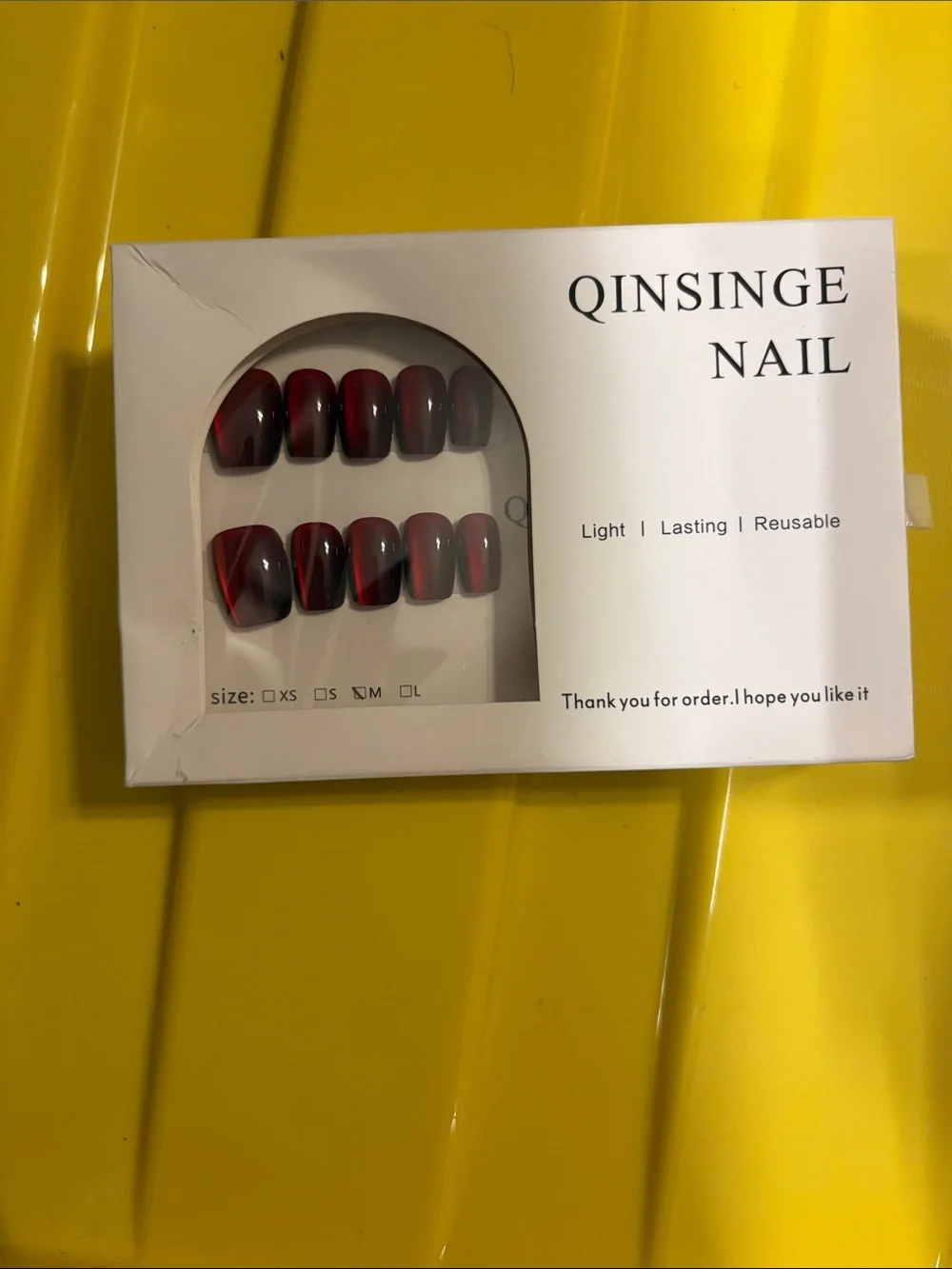 QINSINGE Nail Press-On Set — Red, Nude & Pink Holiday Designs